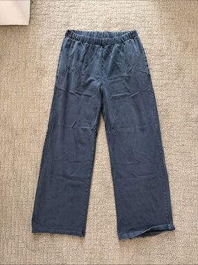 Brandy Anastasia sweatpants